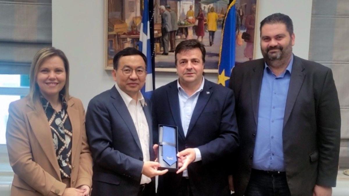 Στην Περιφέρεια Κρήτης ο νέος Πρέσβης της Κίνας στην Ελλάδα