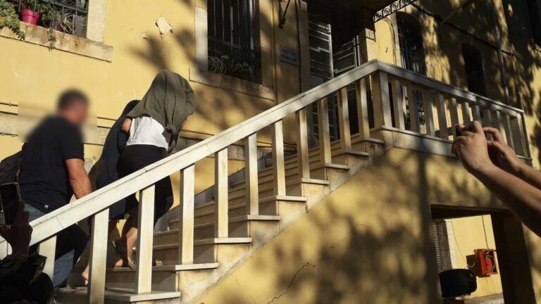 Κύκλωμα εμπορίας βρεφών στην Κρήτη: Η ώρα της απολογίας των δύο γυναικολόγων – Τι δηλώνουν συνήγοροι υπεράσπισης