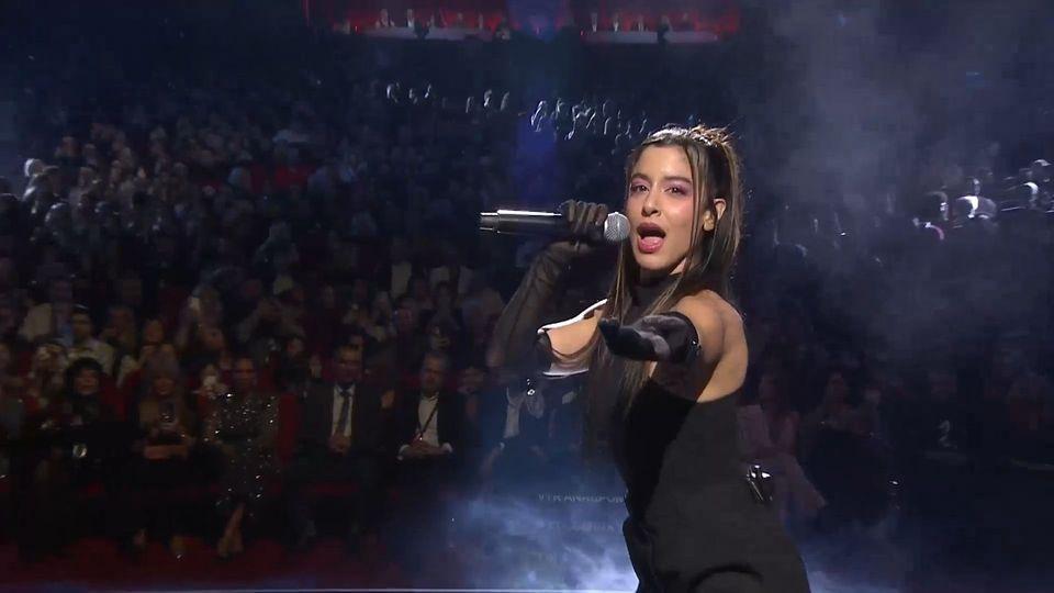 Eurovision 2025: Η Μαρίνα Σάττι ξεσηκώνει και πάλι το κοινό με το “ZARI” στο show του Εθνικού Τελικού