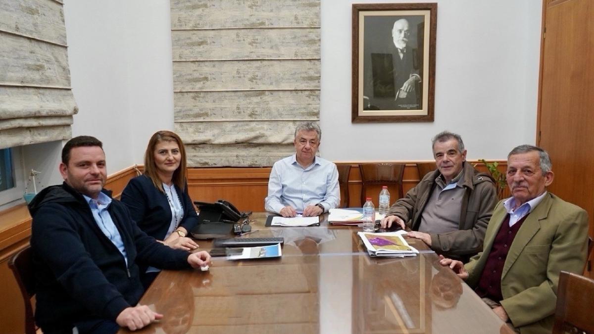 Συναντήθηκε με τον Δήμαρχο Αγίου Βασιλείου ο Περιφερειάρχης