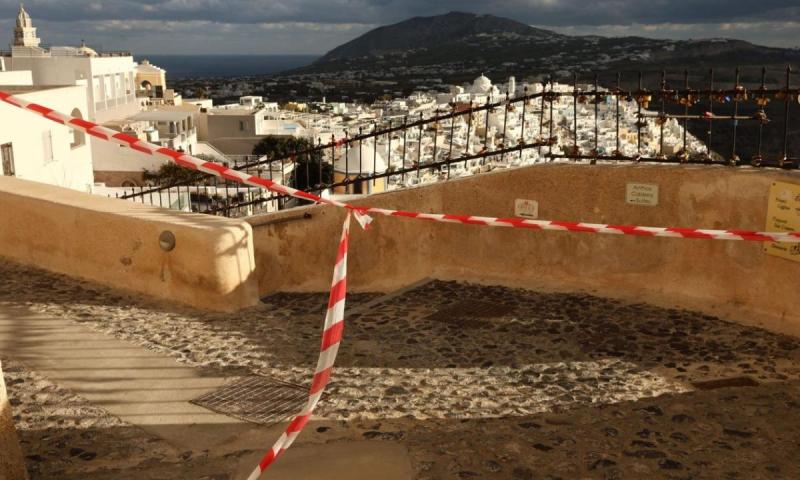 Νέος ισχυρός σεισμός στη Σαντορίνη