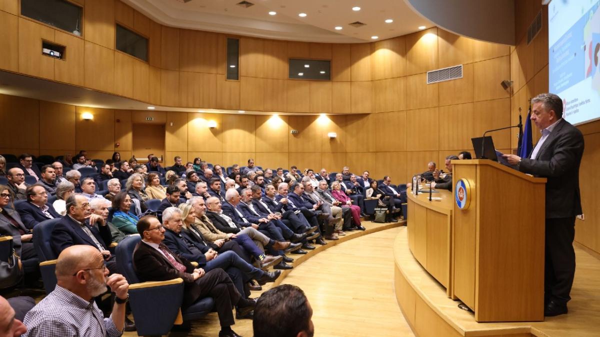 Σταύρος Αρναουτάκης: «Η ψηφιακή μετάβαση για την Περιφέρεια Κρήτης έχει επίκεντρο τον πολίτη»