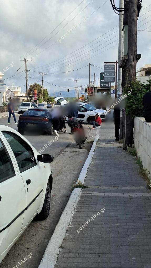 Νέο τροχαίο στην Κρήτη: Σύγκρουση δύο ΙΧ – Το ένα κατέληξε σε τοιχίο