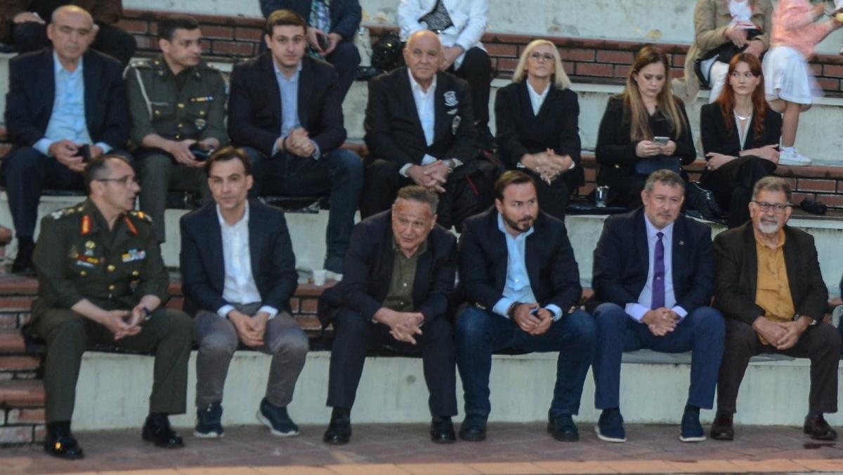 Τίμησαν το κορίτσι που φίλεψε τον Καζαντζάκη – Συγκίνηση στο Γερακάρι για την Ελένη Ταταράκη (pics)