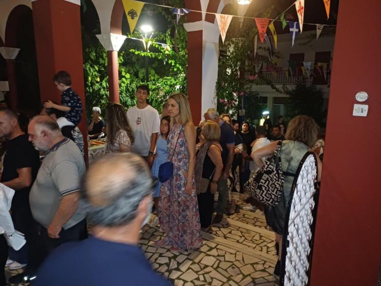 Με λαμπρότητα και συγκίνηση η παραμονή του Δεκαπενταύγουστο στην Παναγία Καλυβιανή – Πλήθος κόσμου στη Μεσαρά (pics)