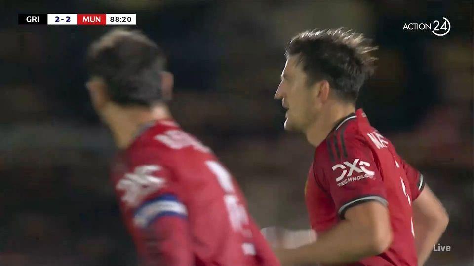 Γκρίμσμπι - Μάντσεστερ Γ. | 2-2, με τον "από μηχανής θεό" Μαγκουάιρ