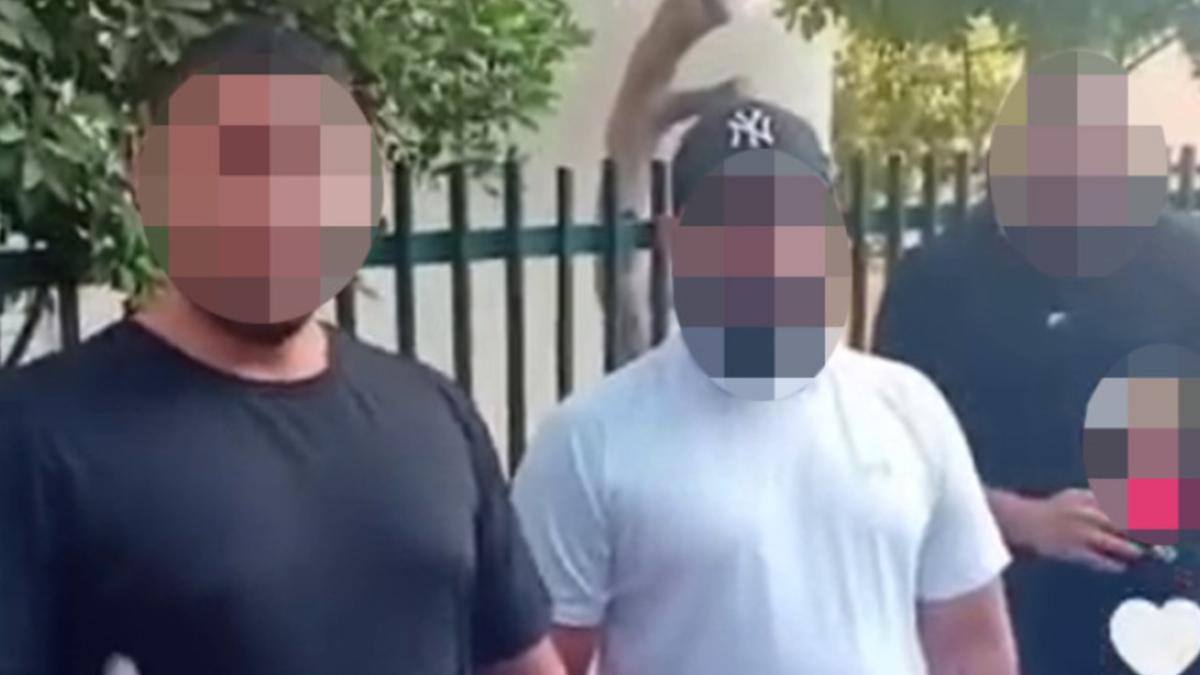 Βίντεο-σοκ στο TikTok: Απειλές και εκβιασμοί από συμμορία Ρομά για έναν χωρισμό - Ζητούσαν 10.000€ από πρώην σύντροφο!