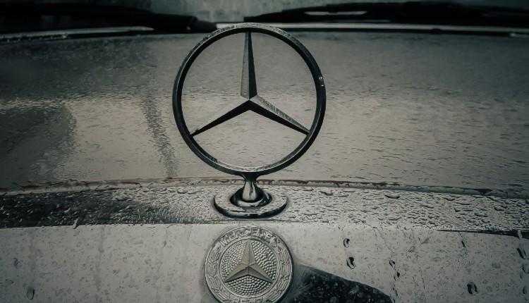 Mercedes