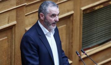 Μανόλης Χνάρης