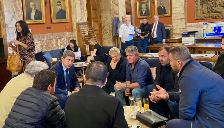 Αυγενάκης