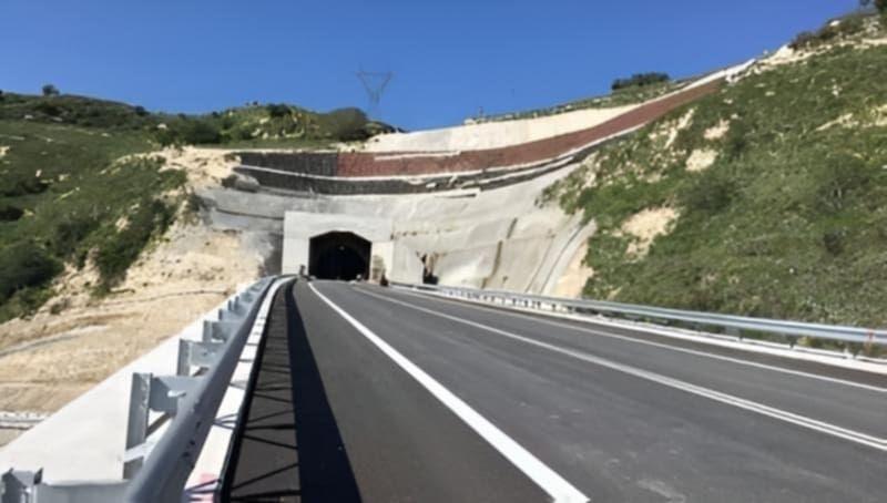 Ξανά έργα στον δρόμο Μεσαράς – Ρωγμή και λάθος χάραξη προκαλούν ανησυχία!