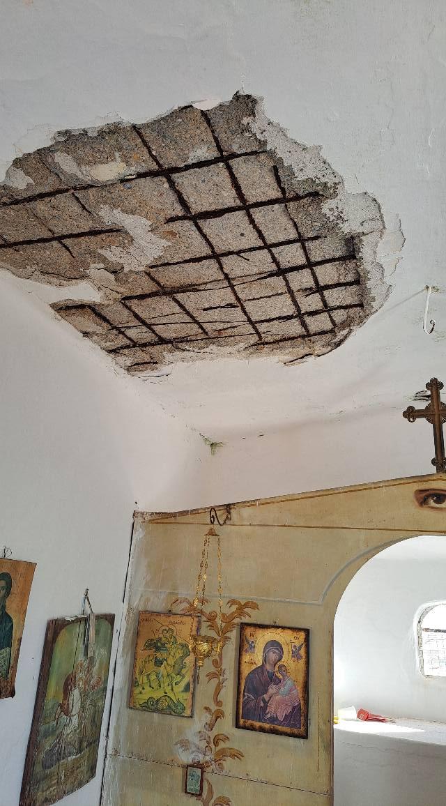 Κρήτη: Σοβαρές ζημιές στο εκκλησάκι των Αγίων Θεοδώρων στο νησάκι Θοδωρού – «Χρειάζεται άμεση βοήθεια» (pics) 3 Κρήτη: Σοβαρές ζημιές στο εκκλησάκι των Αγίων Θεοδώρων στο νησάκι Θοδωρού – «Χρειάζεται άμεση βοήθεια» (pics)