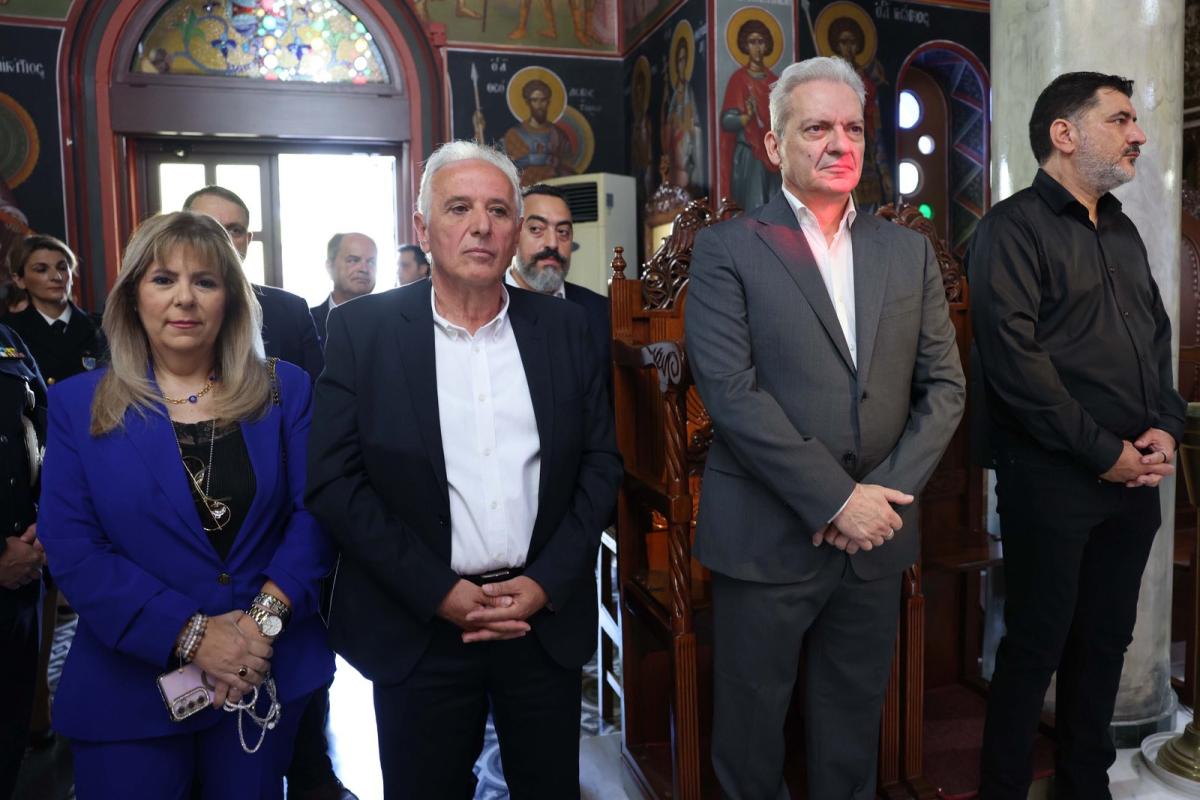 Ηράκλειο: Με παλμό και συγκίνηση η παρέλαση της 28ης Οκτωβρίου στη Νέα Αλικαρνασσό (pics) 10 Ηράκλειο: Με παλμό και συγκίνηση η παρέλαση της 28ης Οκτωβρίου στη Νέα Αλικαρνασσό (pics)