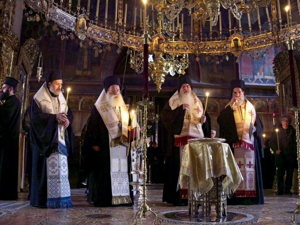 Με συγκίνηση και σεμνότητα το μνημόσυνο του Ηρακλειώτη Γέροντος Βασιλείου Γοντικάκη παρουσία του Αρχιεπισκόπου Κρήτης 4 Με συγκίνηση και σεμνότητα το μνημόσυνο του Ηρακλειώτη Γέροντος Βασιλείου Γοντικάκη παρουσία του Αρχιεπισκόπου Κρήτης