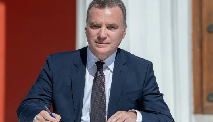 Νίκος Λογοθέτης