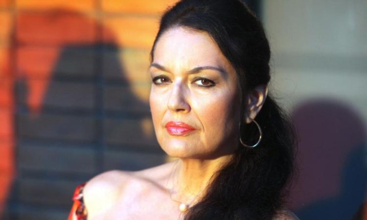 Ελένη Φιλίνη: «Δέχθηκα παρενόχληση από δύο σκηνοθέτες και έναν ηθοποιό που δεν ζει, έχασα δουλειές»