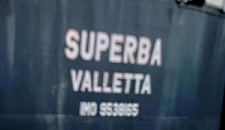 Ηράκλειο: Στο Λιμάνι Κόκκινου Πύργου 76 διασωθέντες - Βρέθηκαν ανοιχτά του κόλπου της Μεσαράς (pics+vids)