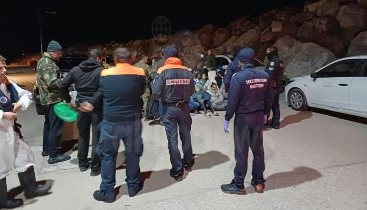 Ηράκλειο: Στο Λιμάνι Κόκκινου Πύργου 76 διασωθέντες - Βρέθηκαν ανοιχτά του κόλπου της Μεσαράς (pics+vids)