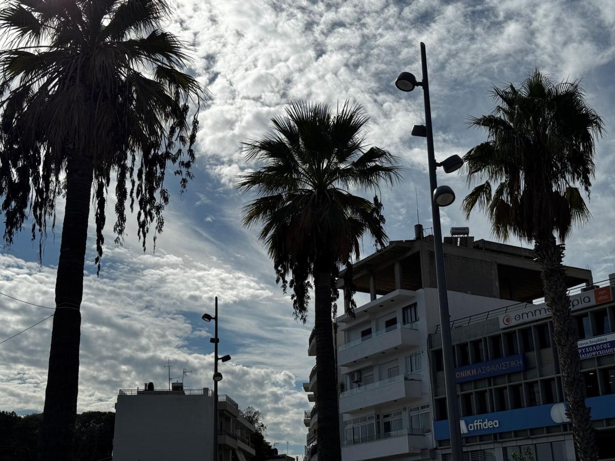 Αισθητική αναβάθμιση στο κέντρο του Ηρακλείου – Ολοκληρώνεται η τοποθέτηση φωτιστικών στην πλατεία Ελευθερίας 6 Αισθητική αναβάθμιση στο κέντρο του Ηρακλείου – Ολοκληρώνεται η τοποθέτηση φωτιστικών στην πλατεία Ελευθερίας