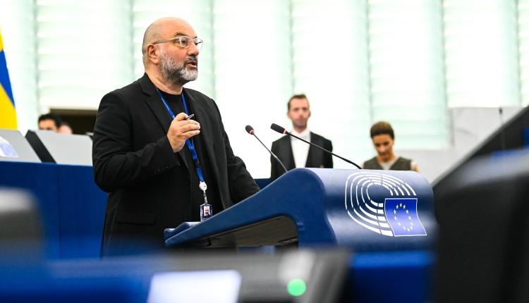 Αρναούτογλου