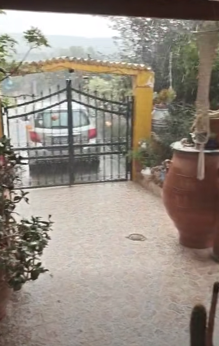 Ηράκλειο: Έντονη χαλαζόπτωση στο Αστρίτσι! (video) 5 Ηράκλειο: Έντονη χαλαζόπτωση στο Αστρίτσι! (video)