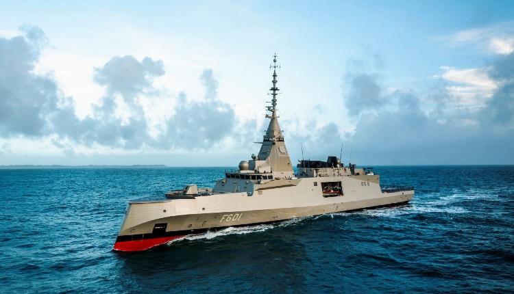 Ιστορική στιγμή για το Πολεμικό Ναυτικό με την επίσημη παραλαβή της πρώτης φρεγάτας τύπου FDI! 3 Ιστορική στιγμή για το Πολεμικό Ναυτικό με την επίσημη παραλαβή της πρώτης φρεγάτας τύπου FDI!