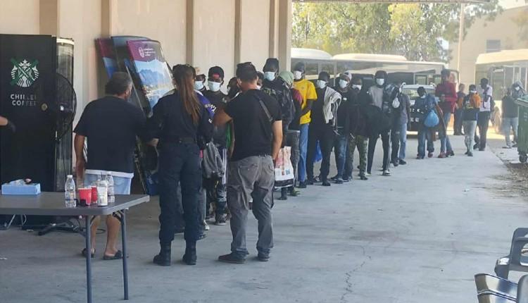 μετανάστες