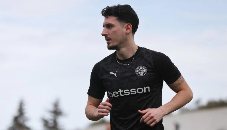 Γιώργος Καννελλόπουλος