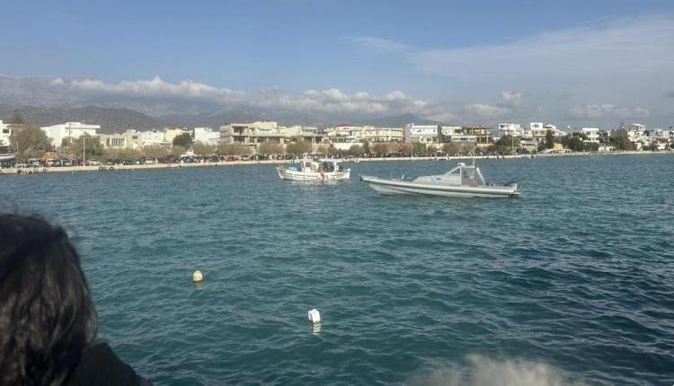 Μεσαρά: Με λαμπρότητα και πλήθος κόσμου ο αγιασμός των υδάτων στον Κόκκινο Πύργο (vid+pics)