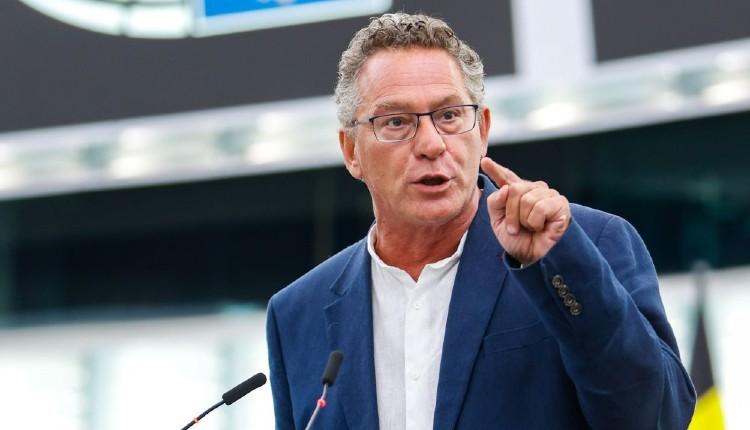 Κώστας Αρβανίτης