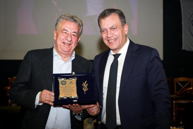 Ηράκλειο – “Ο αθλητισμός ενώνει”: Στην κοπή πίτας της ΕΠΣΗ ο Γιάννης Βρούτσης και ο Νίκος Ανδρουλάκης (φωτο)