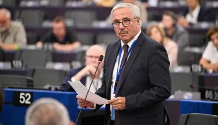 Γιάννης Μανιάτης