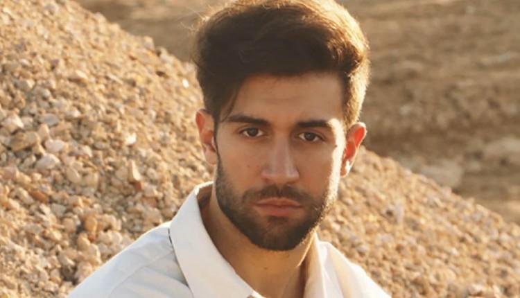 Νίκος Μέλλος