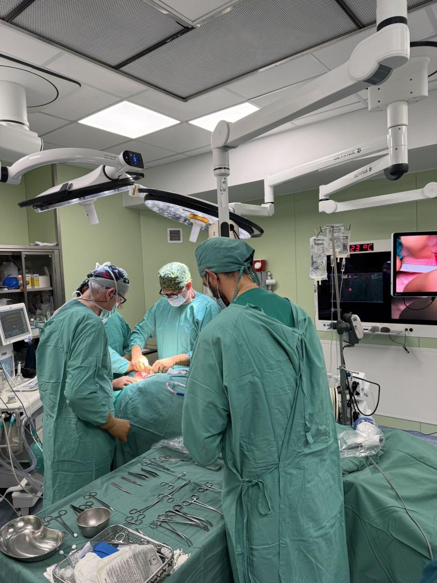 Το Βενιζέλειο πρωτοπορεί: Ζωντανή μετάδοση χειρουργείου στο Πανελλήνιο Συνέδριο ΩΡΛ!