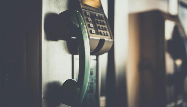 τηλεφωνική απάτη