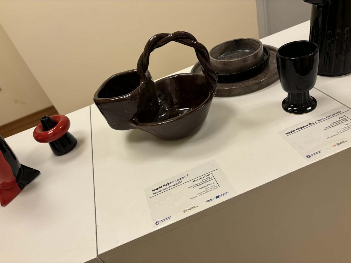 Θραψανό: Η τέχνη που «μάγεψε» την Αθήνα – Δείτε τα έργα των σπουδαστών που εντυπωσίασαν τη Μενδώνη!