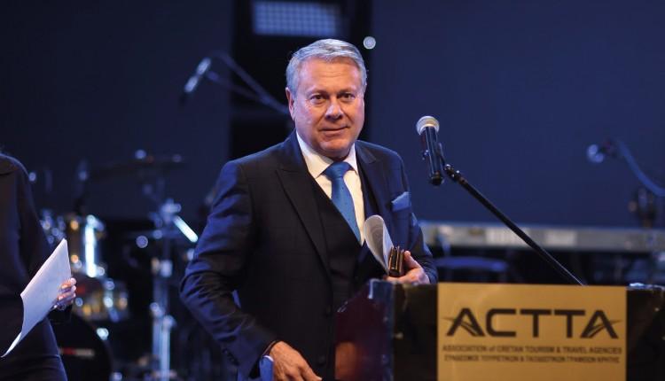 Μιχάλης Βλατάκης