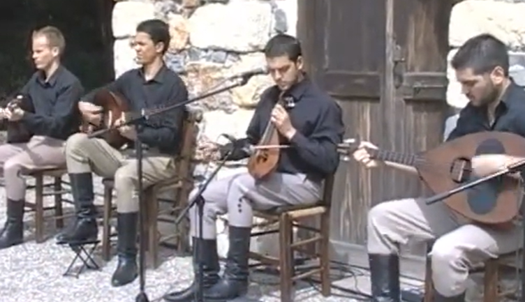 Ο Βαγγέλης Αλεξάκης & ο Θανάσης Μαυρόκωστας «στα χνάρια της παράδοσης» - Παραγωγή tv CRETA (Δείτε video και φωτογραφίες)