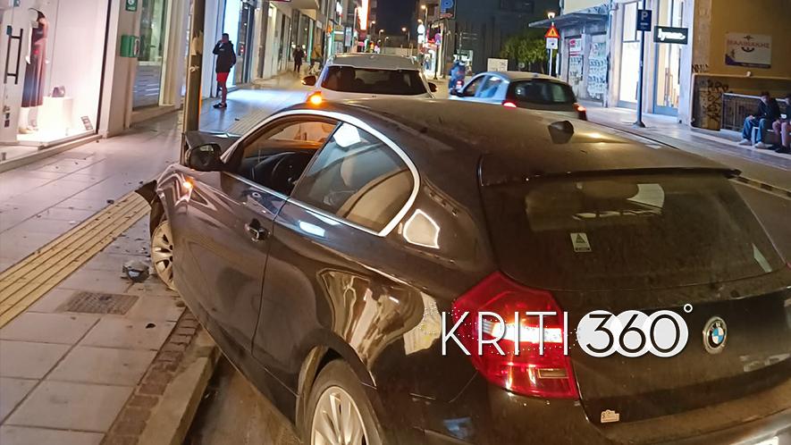 Κρήτη: ΙΧ ξέφυγε από την πορεία του και «καρφώθηκε» σε στύλο της ΔΕΗ! 4 Κρήτη: ΙΧ ξέφυγε από την πορεία του και «καρφώθηκε» σε στύλο της ΔΕΗ!