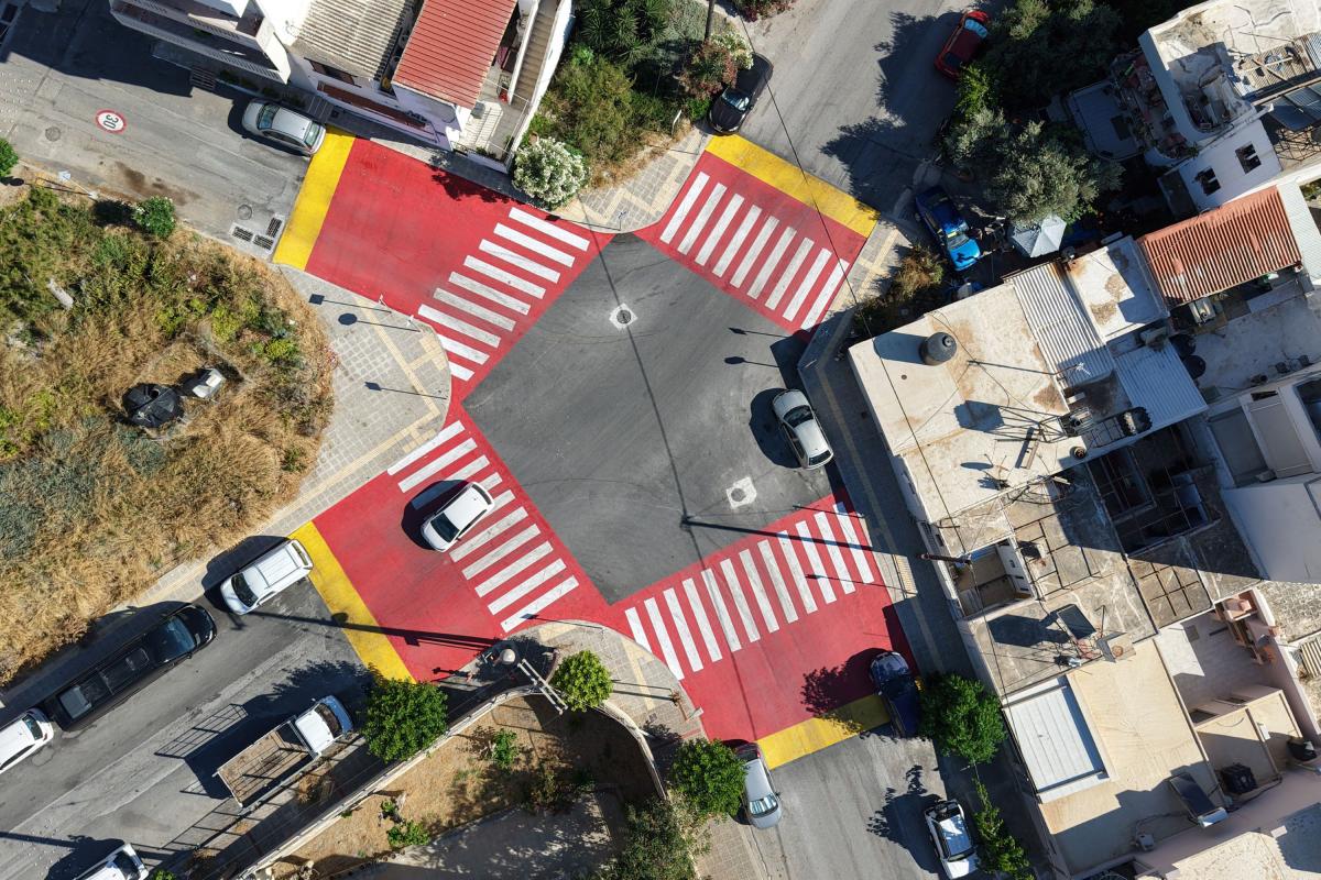 Μεταμορφώνονται οι δρόμοι στο Ηράκλειο: Αυτές είναι οι 27 υπερυψωμένες διαβάσεις πεζών - Τι πρέπει να κάνουν οι οδηγοί 9 Μεταμορφώνονται οι δρόμοι στο Ηράκλειο: Αυτές είναι οι 27 υπερυψωμένες διαβάσεις πεζών - Τι πρέπει να κάνουν οι οδηγοί