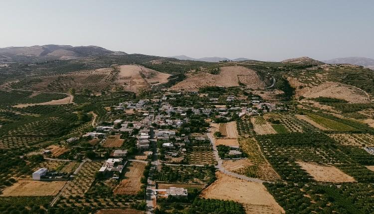 Αποΐνι