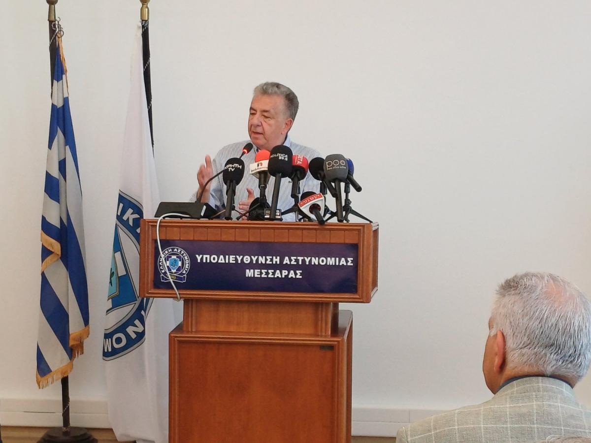 Νέα εποχή για την αστυνόμευση στη Μεσαρά – Εγκαινιάστηκε η Υποδιεύθυνση Αστυνομίας Μοιρών παρουσία Χρυσοχοΐδη 10 Νέα εποχή για την αστυνόμευση στη Μεσαρά – Εγκαινιάστηκε η Υποδιεύθυνση Αστυνομίας Μοιρών παρουσία Χρυσοχοΐδη