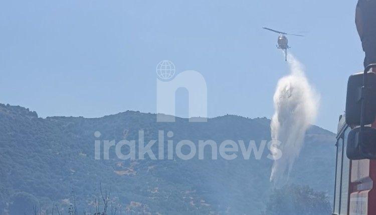 Μεσαρά: Υπό έλεγχο η φωτιά στα Βορίζια – Παραμένουν ισχυρές πυροσβεστικές δυνάμεις στην περιοχή - Δείτε εικόνες 6 Μεσαρά: Υπό έλεγχο η φωτιά στα Βορίζια – Παραμένουν ισχυρές πυροσβεστικές δυνάμεις στην περιοχή - Δείτε εικόνες