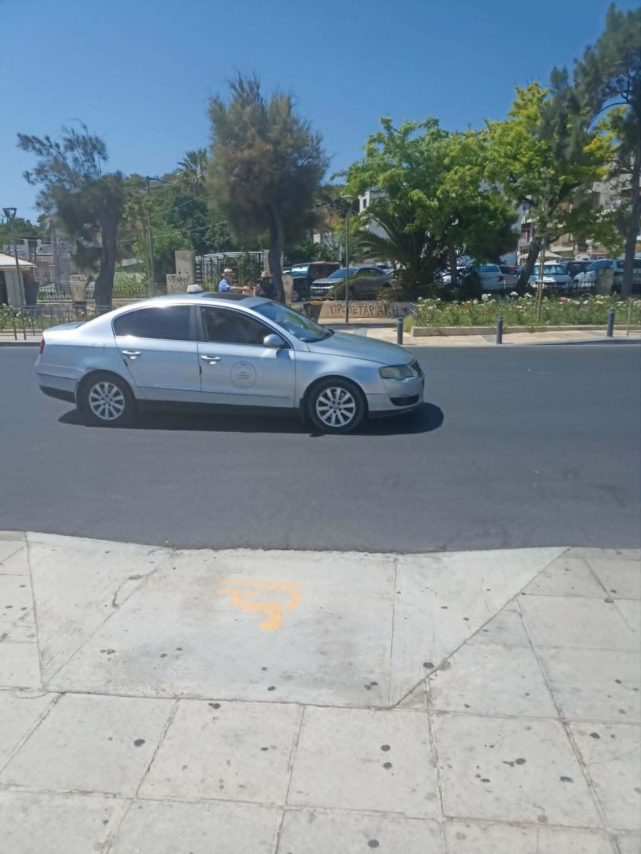 Ηράκλειο: «Εξαφανισμένες» διαβάσεις πεζών θέτουν σε κίνδυνο πολίτες και οδηγούς! - Δείτε εικόνες 7 Ηράκλειο: «Εξαφανισμένες» διαβάσεις πεζών θέτουν σε κίνδυνο πολίτες και οδηγούς! - Δείτε εικόνες