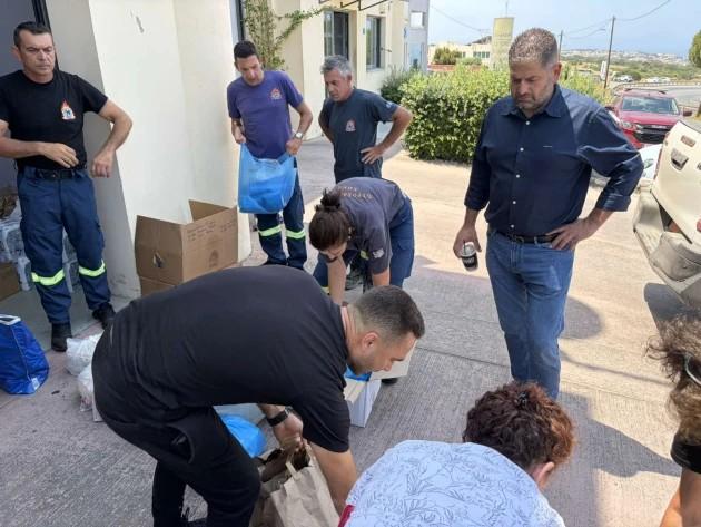 Κύμα αλληλεγγύης στον Μυλοπόταμο: Πάνω από 1.200 μερίδες φαγητού και είδη πρώτης ανάγκης για τους πυρόπληκτους στο Ρέθυμνο 3 Κύμα αλληλεγγύης στον Μυλοπόταμο: Πάνω από 1.200 μερίδες φαγητού και είδη πρώτης ανάγκης για τους πυρόπληκτους στο Ρέθυμνο