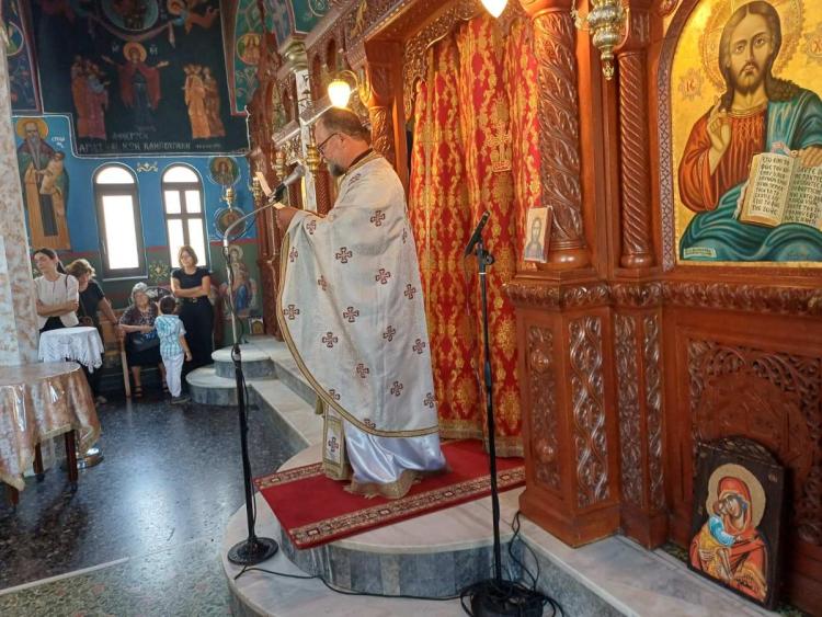 Συγκίνηση στη Μεσαρά: Πλήθος κόσμου και δύο Μητροπολίτες στο ετήσιο μνημόσυνο του Μανούσου Πουλινάκη