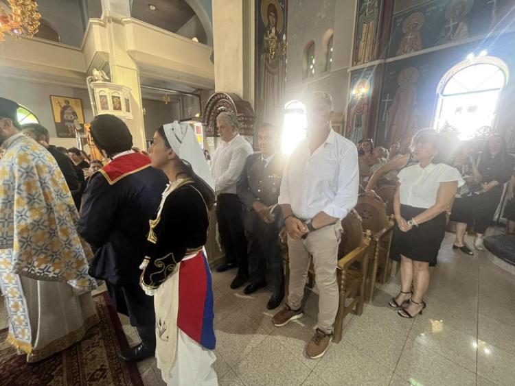 Ιστορικές στιγμές στο Τυμπάκι με την Τιμία Κάρα του Αγίου Τίτου – Τιμητική απονομή στον Μητροπολίτη Μακάριο 16 Ιστορικές στιγμές στο Τυμπάκι με την Τιμία Κάρα του Αγίου Τίτου – Τιμητική απονομή στον Μητροπολίτη Μακάριο