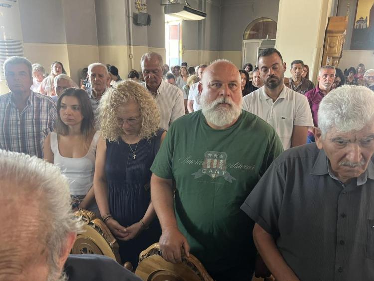 Ιστορικές στιγμές στο Τυμπάκι με την Τιμία Κάρα του Αγίου Τίτου – Τιμητική απονομή στον Μητροπολίτη Μακάριο 6 Ιστορικές στιγμές στο Τυμπάκι με την Τιμία Κάρα του Αγίου Τίτου – Τιμητική απονομή στον Μητροπολίτη Μακάριο