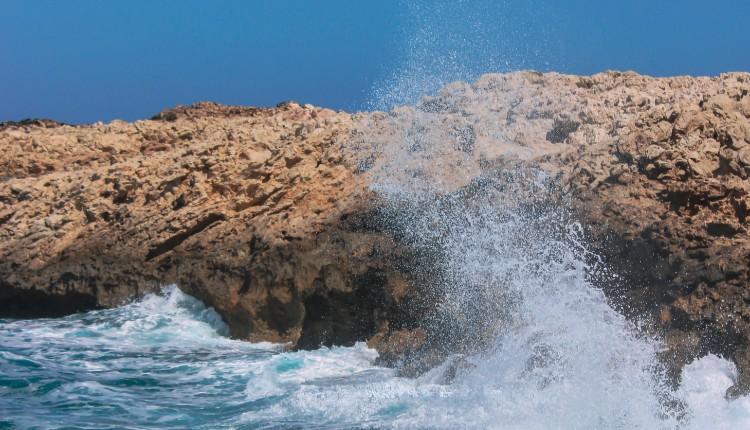 κύματα πνιγμός