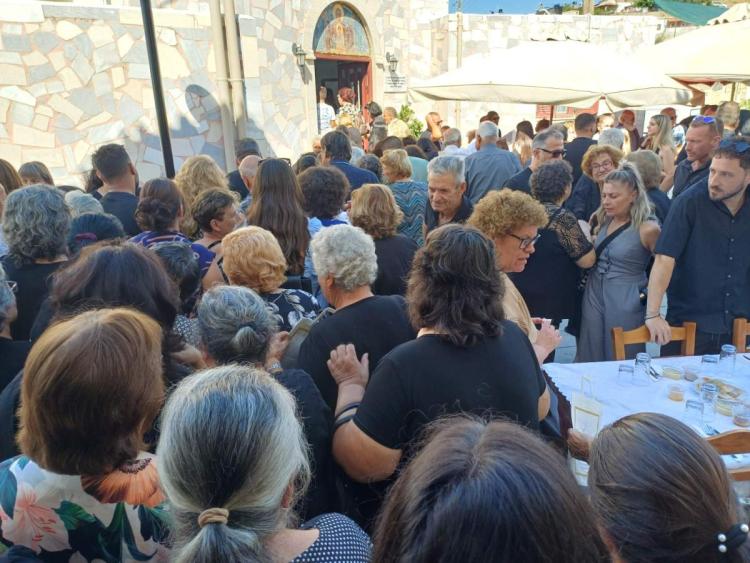 Συγκίνηση στη Μεσαρά: Πλήθος κόσμου και δύο Μητροπολίτες στο ετήσιο μνημόσυνο του Μανούσου Πουλινάκη